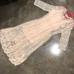 GORGEOUS Light Pink Lace Midi Dress